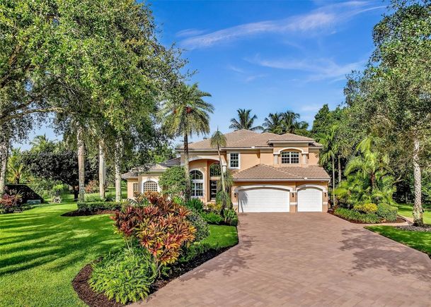 3849 Gulfstream Way