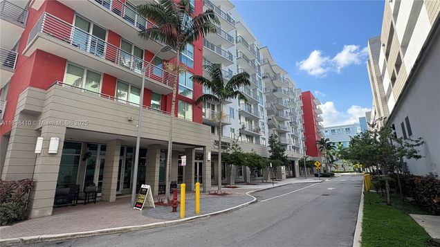 7875 NW 107th Ave Unit 515 Doral, FL Condo Active - Photo 1 of 18. Opens carousel modal