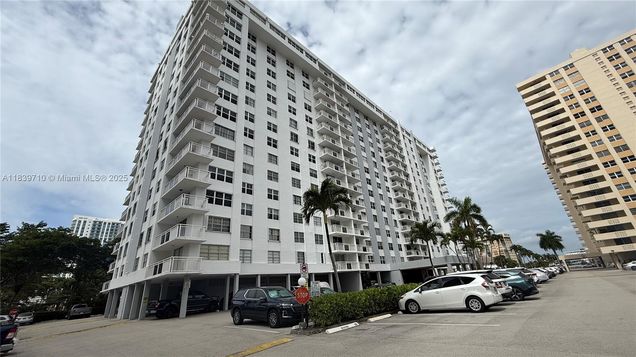 1849 S Ocean Dr Unit 507