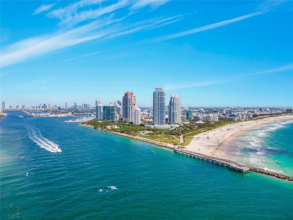 300 S Pointe Drive Unit 801