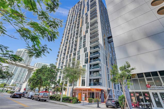 31 SE 6th St Unit 805