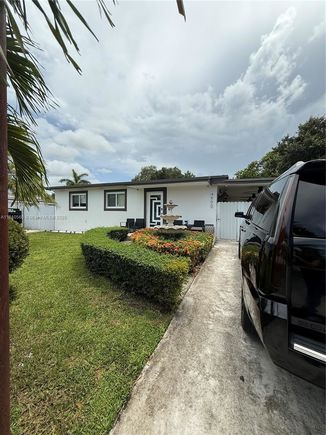 4500 SW 31st Dr Unit A West Park, FL Condo Active - Photo 1 of 11. Opens carousel modal