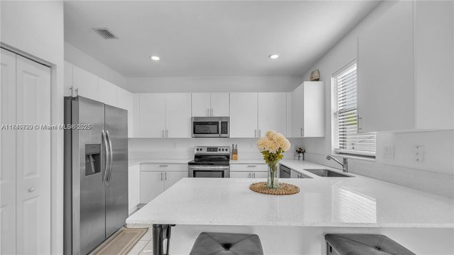488 NW 203 Ter Unit 488