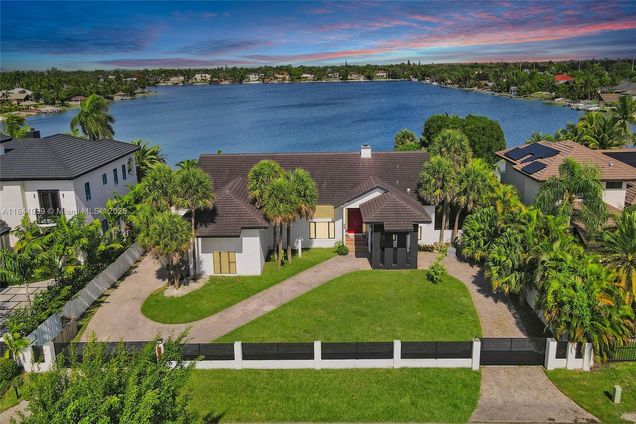13724 SW 92nd Ct Miami, FL House Active - Photo 1 of 80. Opens carousel modal