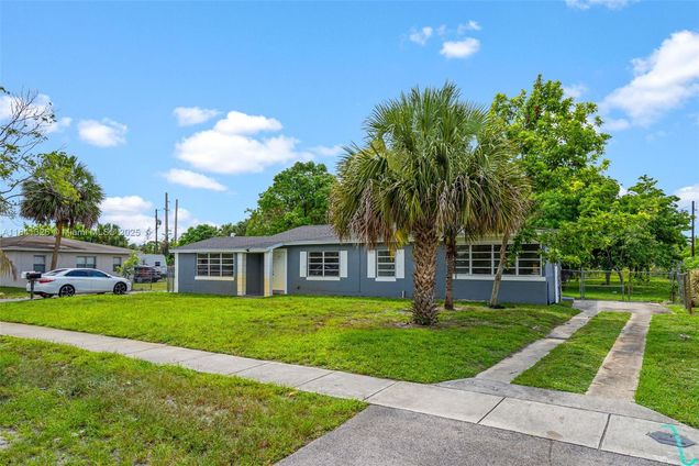 820 Alabama Ave Unit B Fort Lauderdale, FL Multifamily Active - Photo 1 of 13. Opens carousel modal
