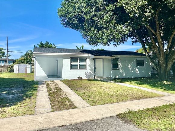 1130 SW 47th Ave