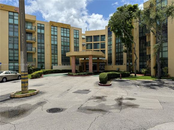 11780 SW 18th St Unit 321-2