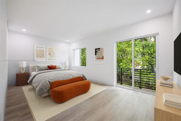 3164 Plaza St Coconut Grove, FL Townhouse Active - Photo 1 of 30. Opens carousel modal