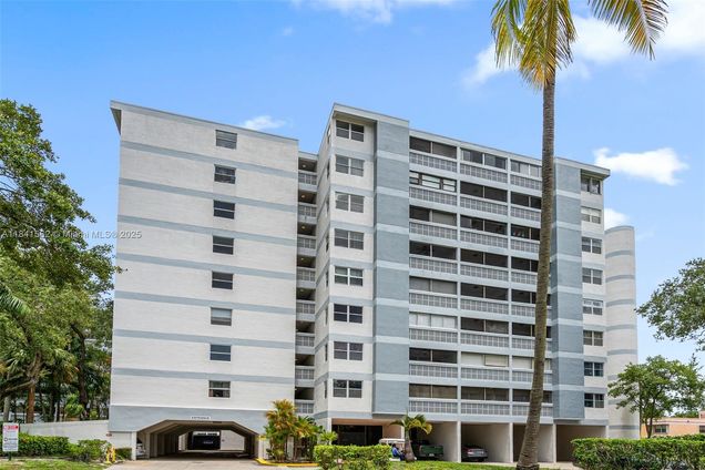 3301 Spanish Moss Ter Unit 806 Lauderhill, FL Condo Active - Photo 1 of 29. Opens carousel modal