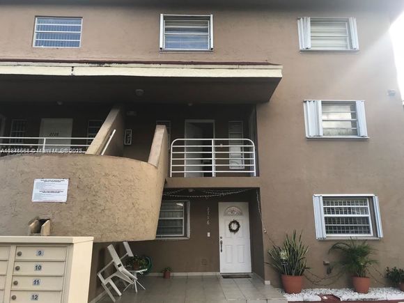 2730 W 60th St Unit 66