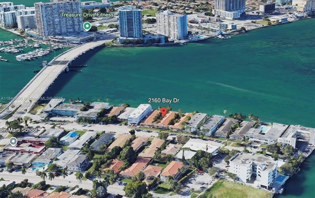 2160 Bay Dr Unit 2-11