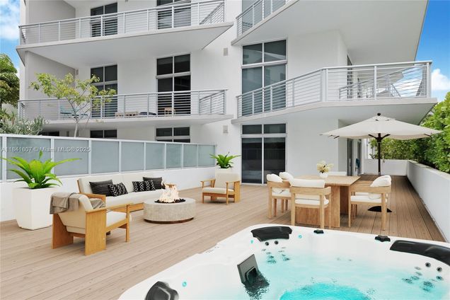 2001 Meridian Ave Unit 314 Miami Beach, FL Condo Active - Photo 1 of 46. Opens carousel modal