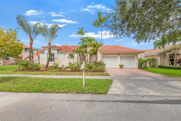 1530 NW 182nd Ter Pembroke Pines, FL House Active - Photo 1 of 52. Opens carousel modal