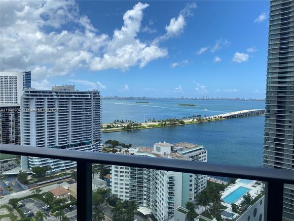 501 NE 31st St Unit 2402