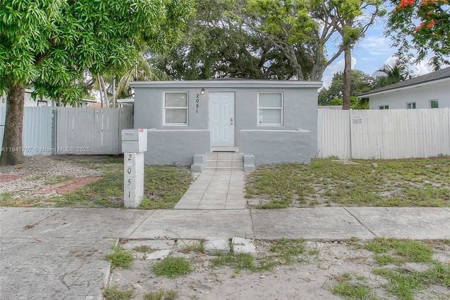 2051 NW 152nd Ter Miami Gardens, FL House Active - Photo 1 of 11. Opens carousel modal