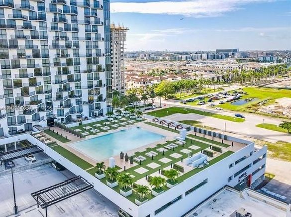 5252 NW 85th Ave Unit 1103