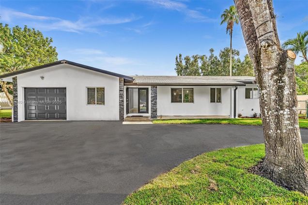 11811 NW 5th Ct Plantation, FL House Active - Photo 1 of 2. Opens carousel modal
