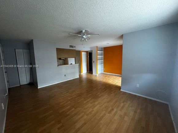 1227 SW 46th Ave Unit 314