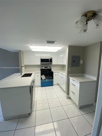 1368 NW 24th Ave Unit 1368
