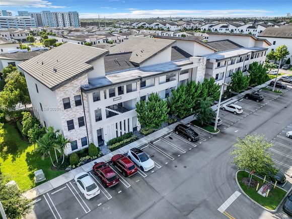 8045 NW 104th Ave Unit 32
