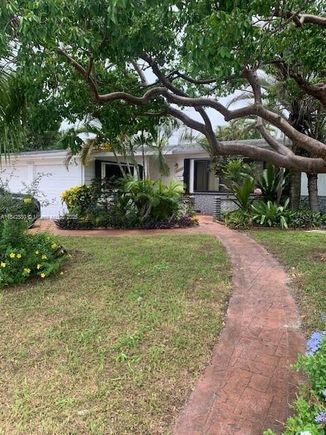 15605 NW 2nd Ct Miami, FL House Active - Photo 1 of 17. Opens carousel modal