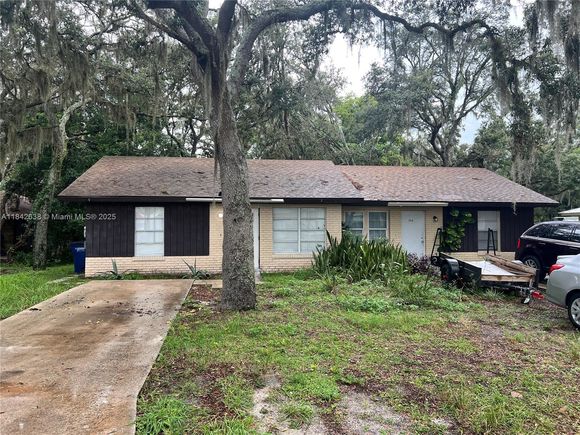 2019 Colmar Ave Sebring, FL Multifamily Active - Photo 1 of 10. Opens carousel modal
