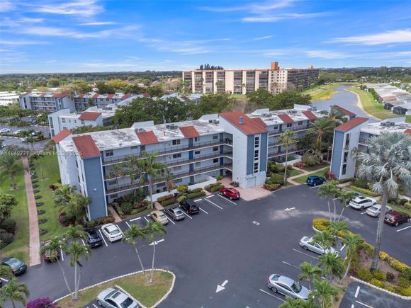 14773 Cumberland Dr Unit 2080 Delray Beach, FL Condo Active - Photo 1 of 41. Opens carousel modal