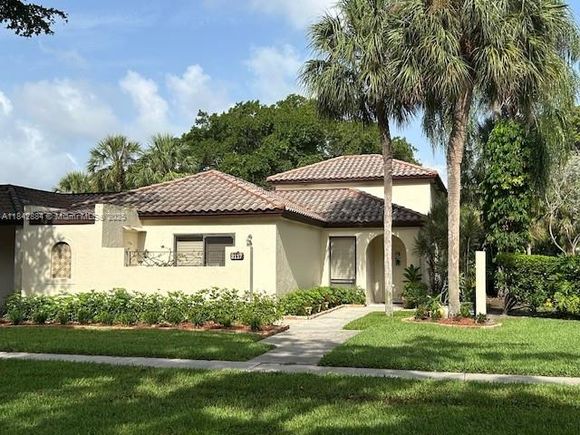 3117 Kingswood Ter Boca Raton, FL House Active - Photo 1 of 18. Opens carousel modal