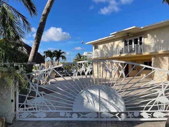 201 Wildwood Cir Key Largo, FL House Active - Photo 1 of 31. Opens carousel modal