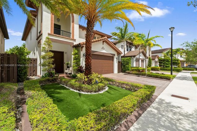 8650 NW 103rd Ave Doral, FL House Active - Photo 1 of 55. Opens carousel modal
