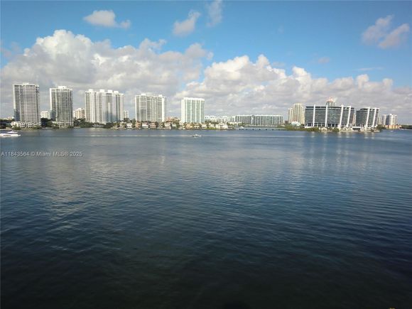 17500 N Bay Rd Unit S707