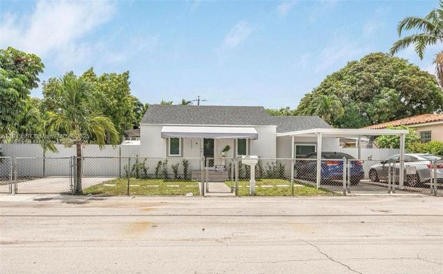 4590 E 9th Ct Hialeah, FL House Active - Photo 1 of 32. Opens carousel modal
