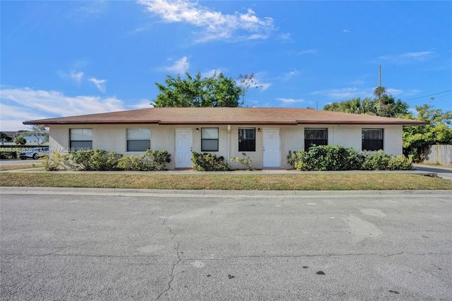 1200 W 31st St Riviera Beach, FL Multifamily Active - Photo 1 of 66. Opens carousel modal