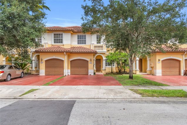 5074 SW 140th Ter