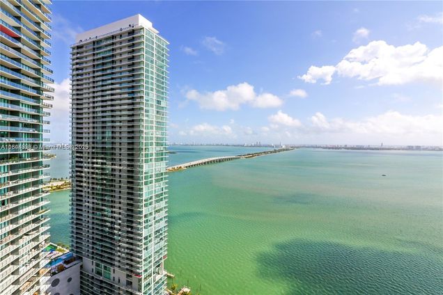 480 NE 31st St Unit 903