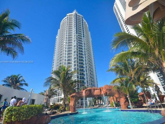 18001 Collins Ave Unit 1411