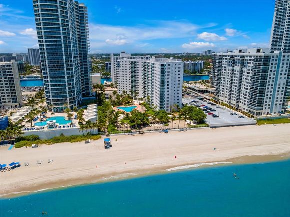 3000 S Ocean Dr Unit 1122