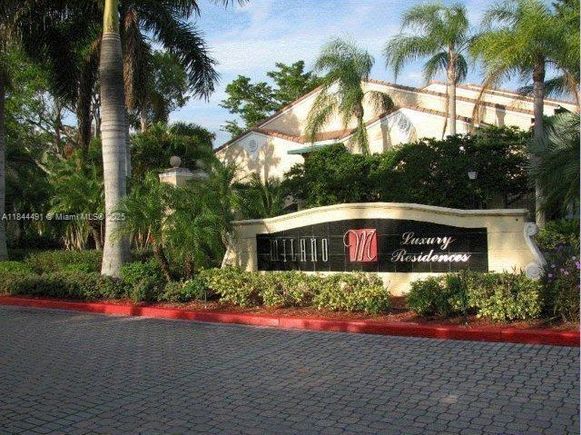 1733 Village Blvd Unit 108