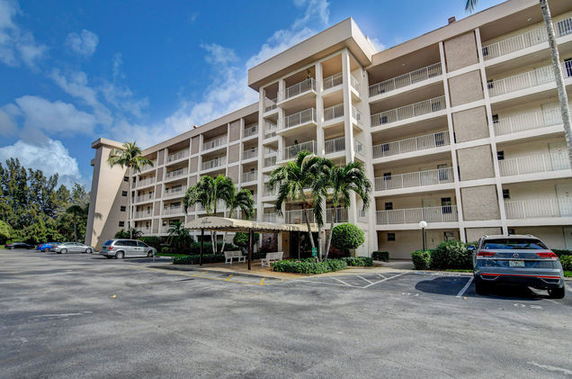 2600 S Course Drive Unit 508 Pompano Beach, FL Condo Sold - Photo 1 of 39. Opens carousel modal