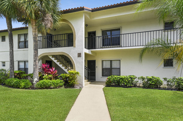 2 ViA De Casas Sur Unit 202 Boynton Beach, FL Condo Sold - Photo 1 of 25. Opens carousel modal
