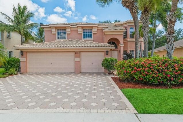 7534 Greenville Circle Lake Worth, FL House Sold - Photo 1 of 35. Opens carousel modal