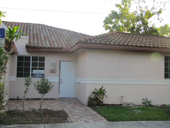 8540 NW 31 Court Sunrise, FL Townhouse Sold - Photo 1 of 17. Opens carousel modal