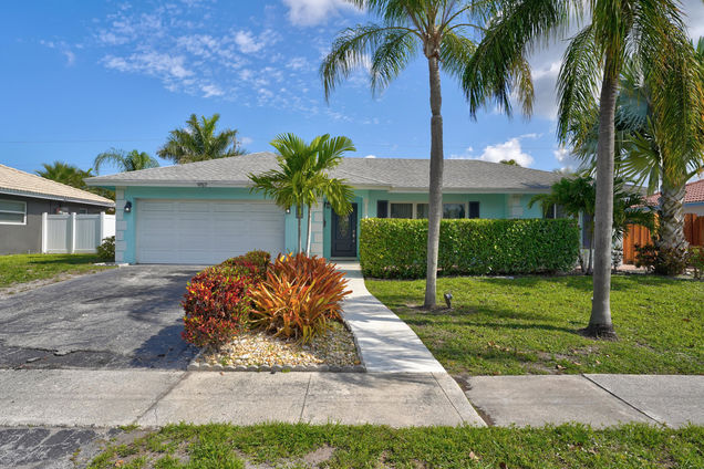 957 SW 4th Street Boca Raton, FL House Sold - Photo 1 of 42. Opens carousel modal