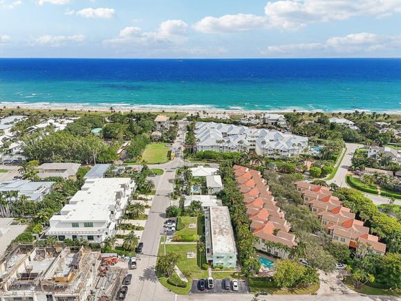 1006 Casuarina 11 Road Unit 11 Delray Beach, FL Condo Active - Photo 1 of 30. Opens carousel modal