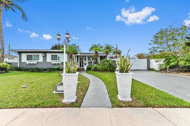 12470 SW 191st Terrace