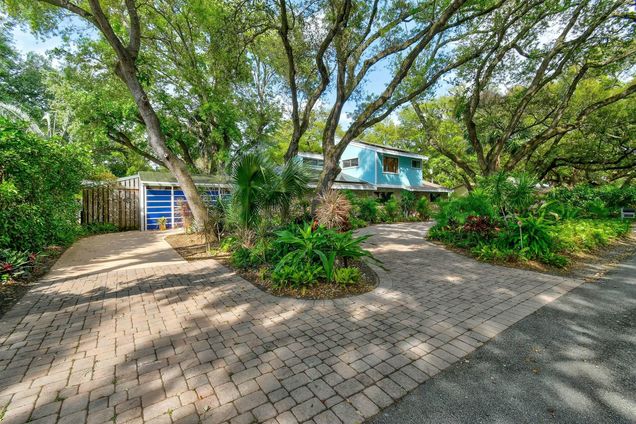 2351 Snug Harbor Drive