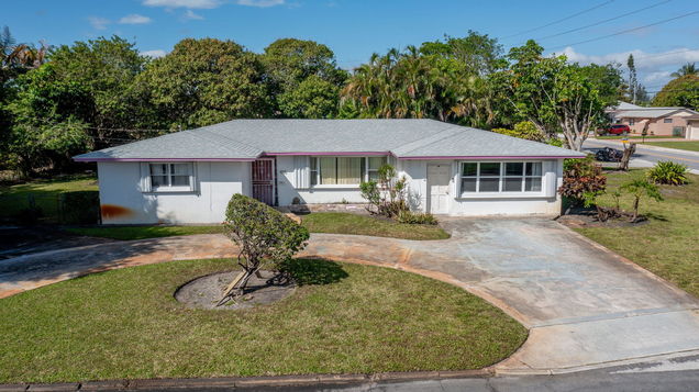 1015 NW 3rd Street Boynton Beach, FL House Sold - Photo 1 of 39. Opens carousel modal