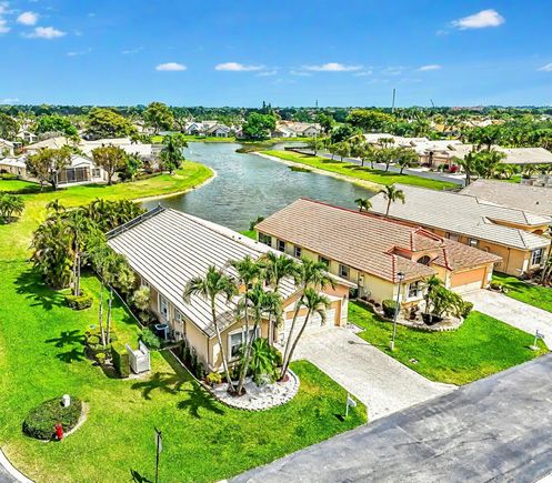 6377 N Westchester Club Drive N