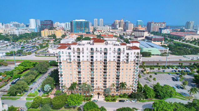 616 Clearwater Park Road Unit 907 West Palm Beach, FL Condo Active - Photo 1 of 34. Opens carousel modal