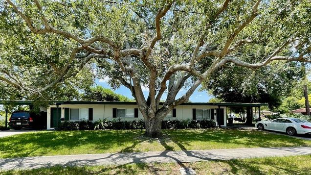1416-1418 Beatrice Drive Orlando, FL Multifamily Active - Photo 1 of 57. Opens carousel modal